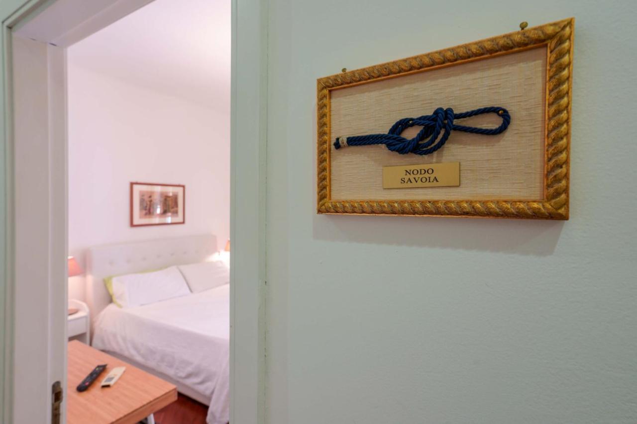 Bed and Breakfast Ai Marinai à Tarente Extérieur photo