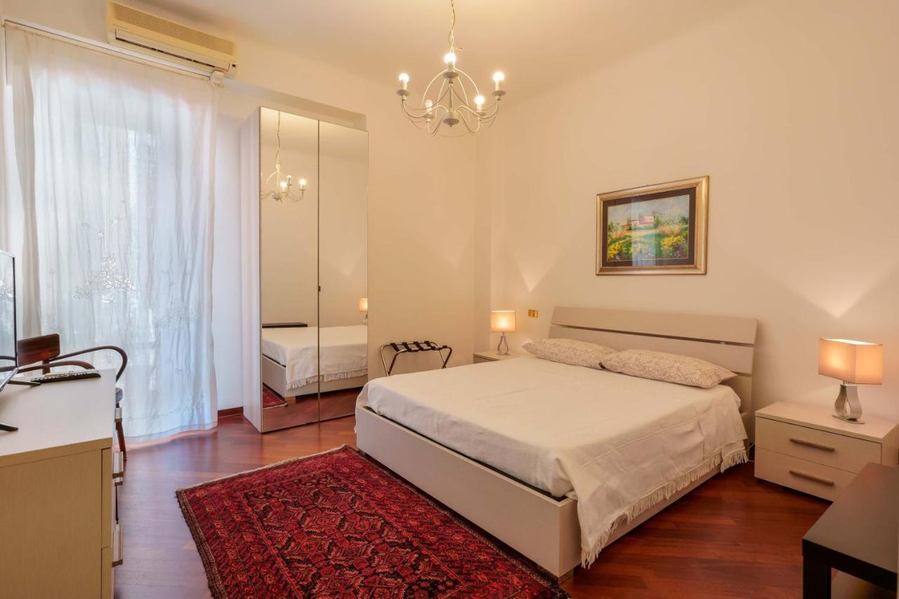 Bed and Breakfast Ai Marinai à Tarente Extérieur photo